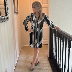 Karl LAGERFELD sz small shirt dress